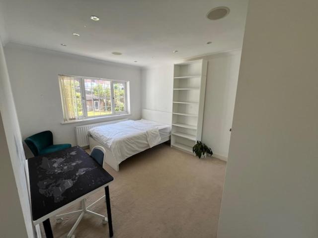 4 To 5 Bedroom Beautiful Holiday Home London Sleeps 8-Central Links * Londres